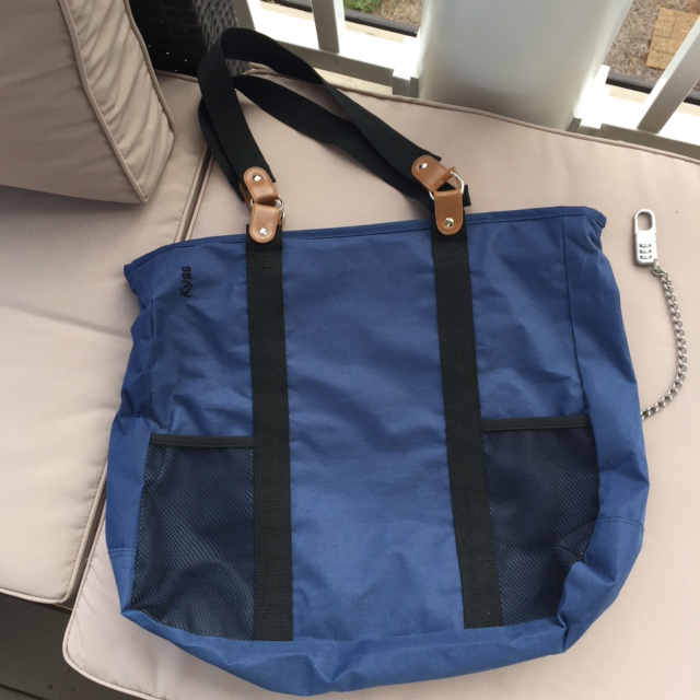 KYSS bag review