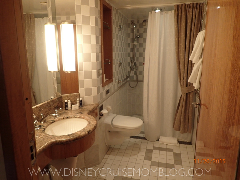 Disney Wonder concierge room