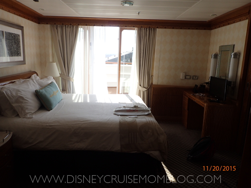 Disney Wonder concierge room