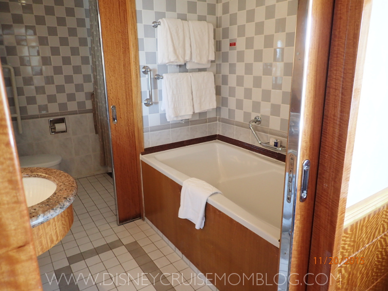 Disney Wonder concierge room