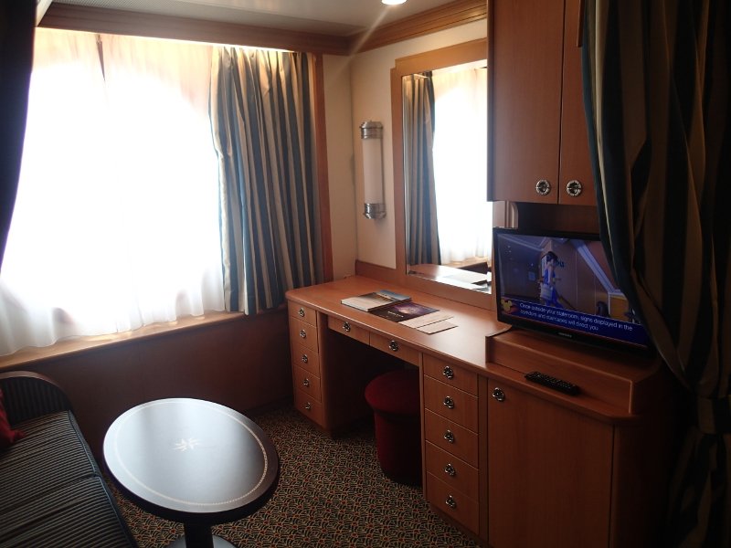 Disney Wonder 9A Oceanview room 6516