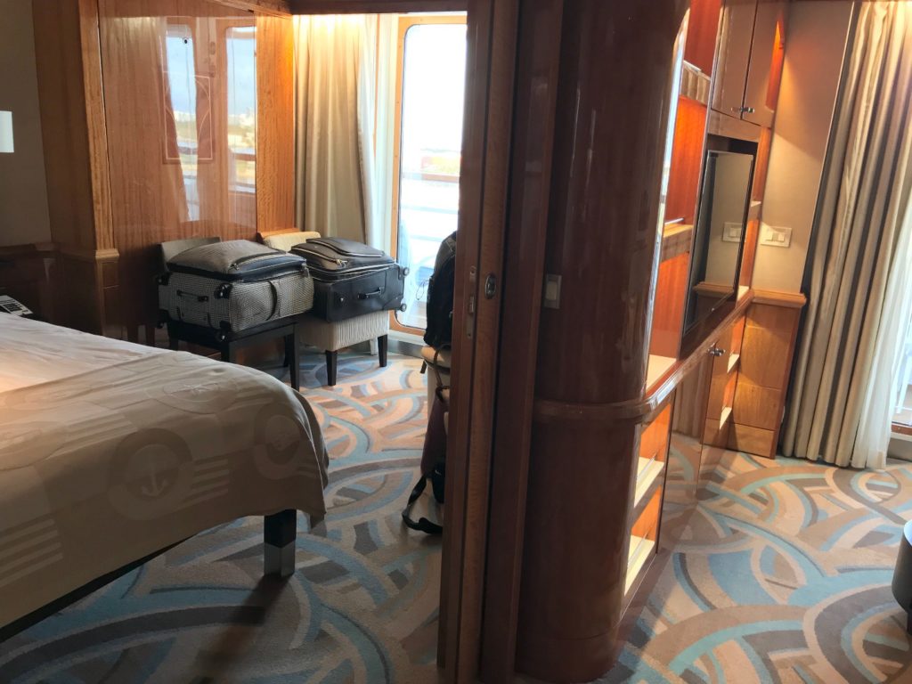 Disney Magic one bedroom suite 8086