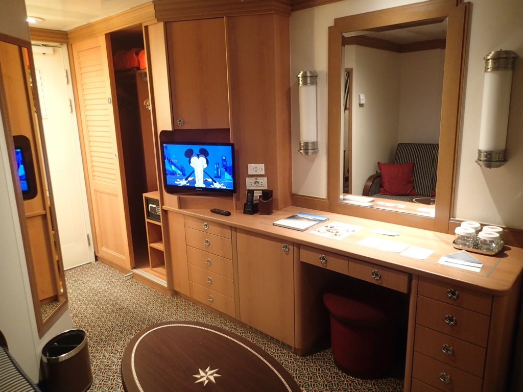 Disney Wonder Room 6143