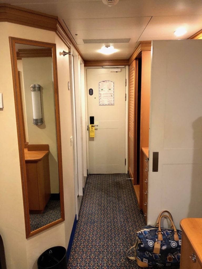 Disney Magic stateroom 2643