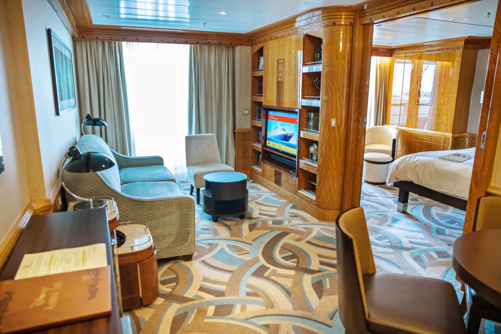 Disney Wonder Stateroom 8048 concierge suite